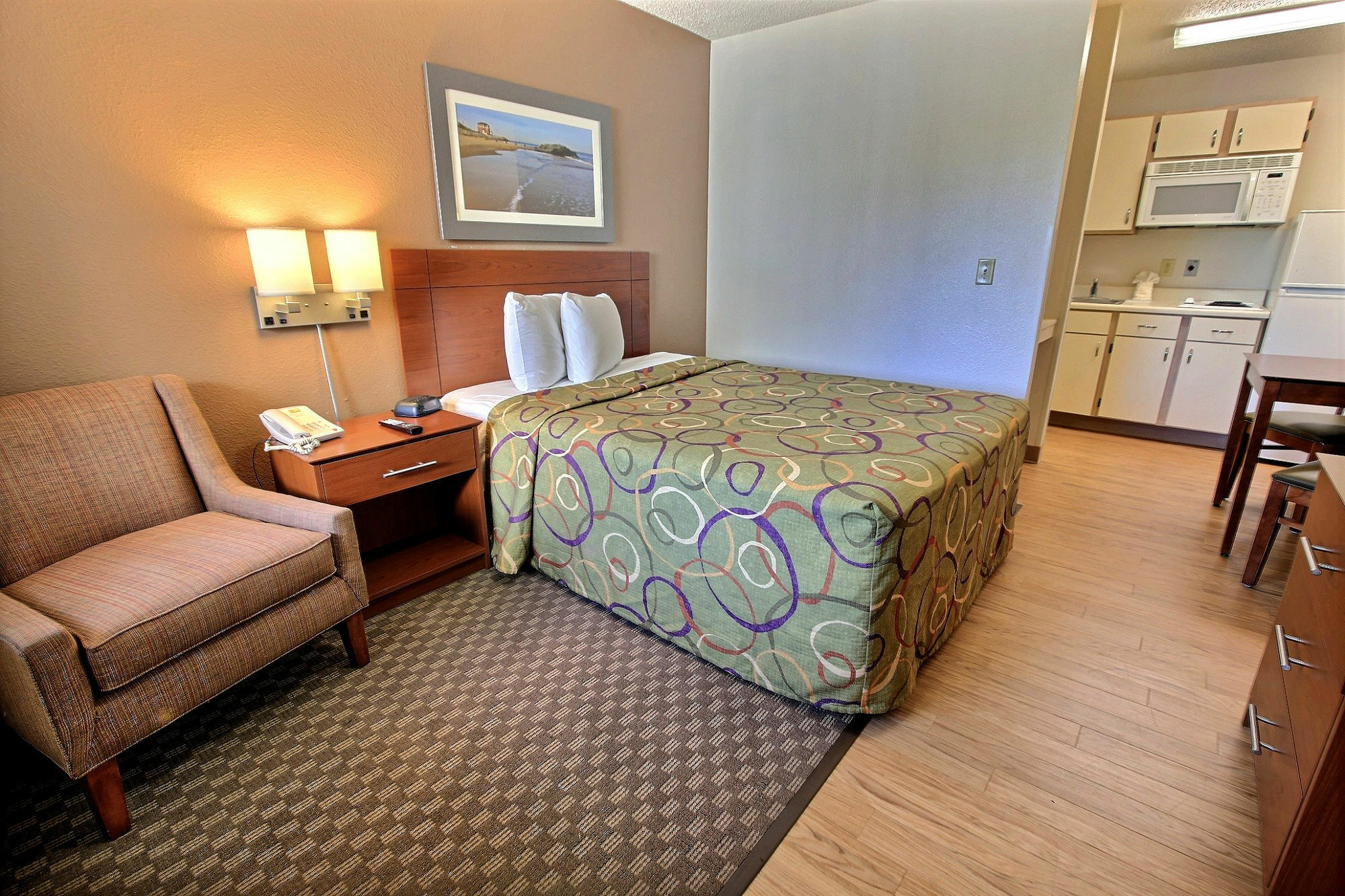 Sun Suites Of تشيسابيك المظهر الخارجي الصورة
